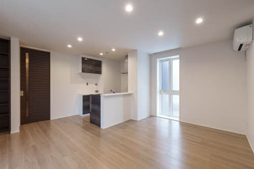 ベレオ・花京院 203号-2