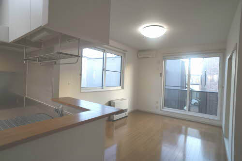 プレザンステージ 101号-2