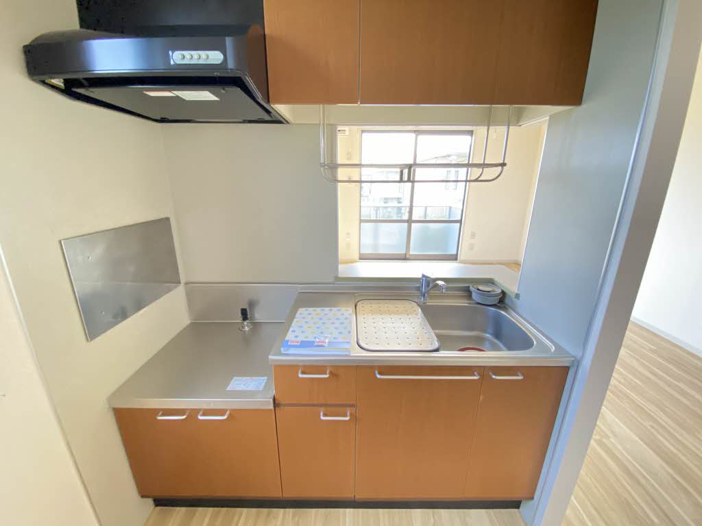 コーラルタウンＦ 201号-6