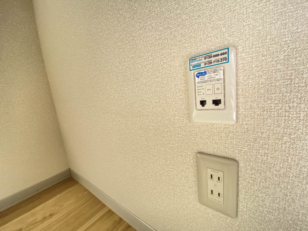 コーラルタウンＦ 201号-12