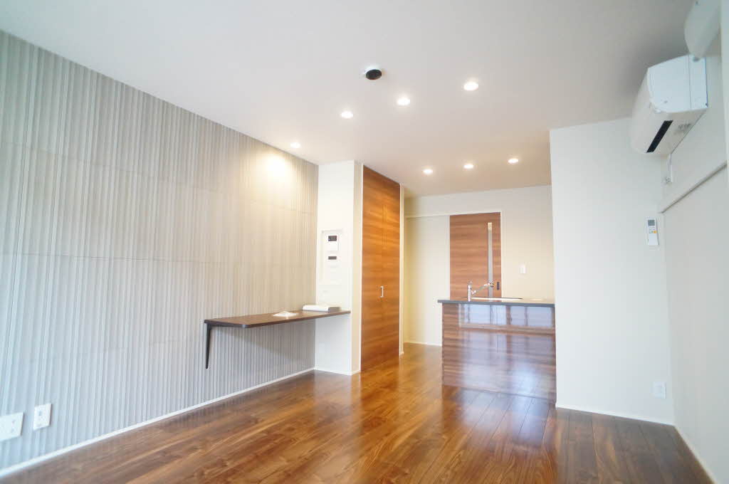 ララ・シャーメゾン 201号-3