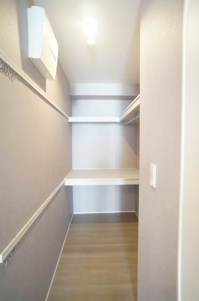 シャーメゾンコア大手町 205号-13