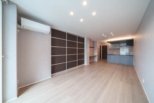 シャーメゾンコア大手町 302号-6