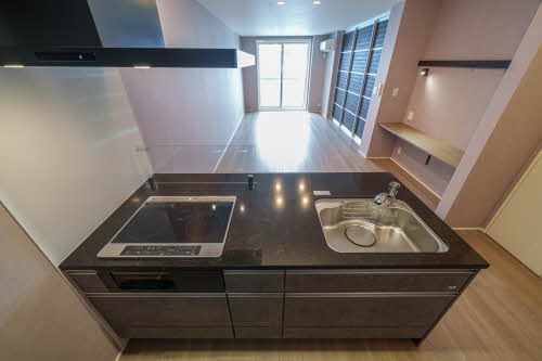 シャーメゾンコア大手町 302号-10