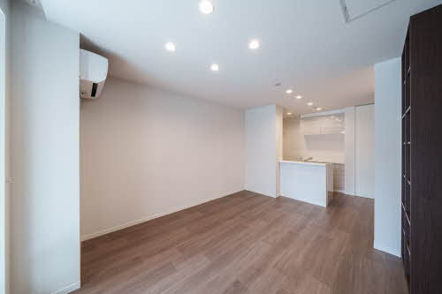 レフィアント立町 202号-3