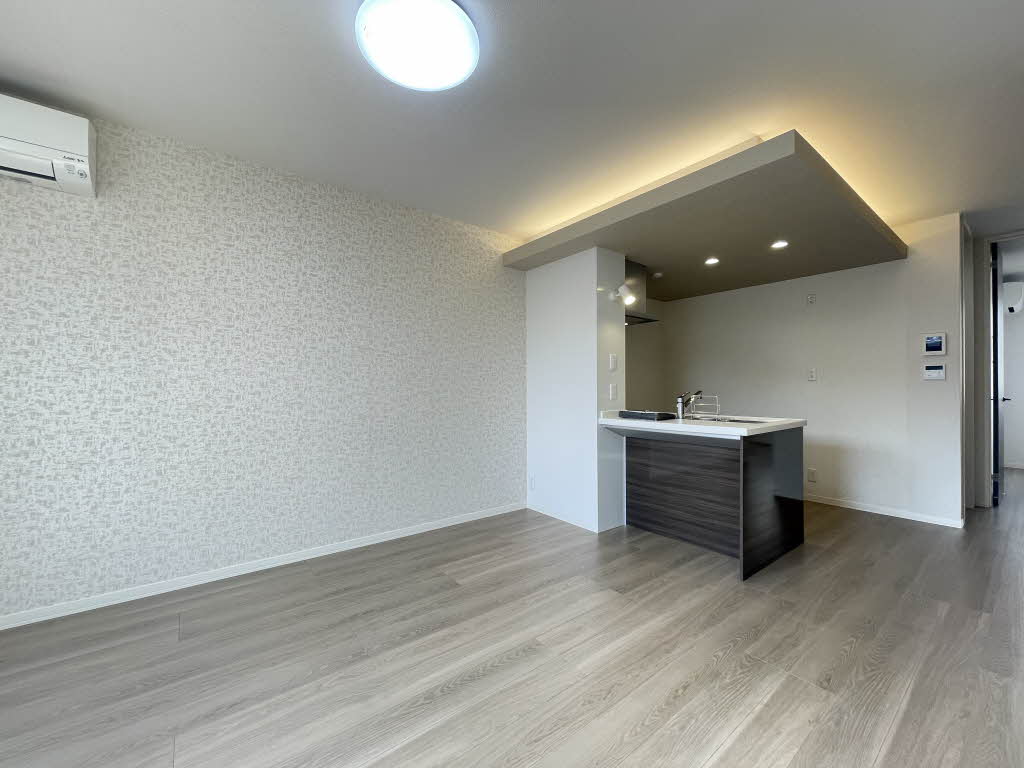 シャーメゾン旭南 203号-3