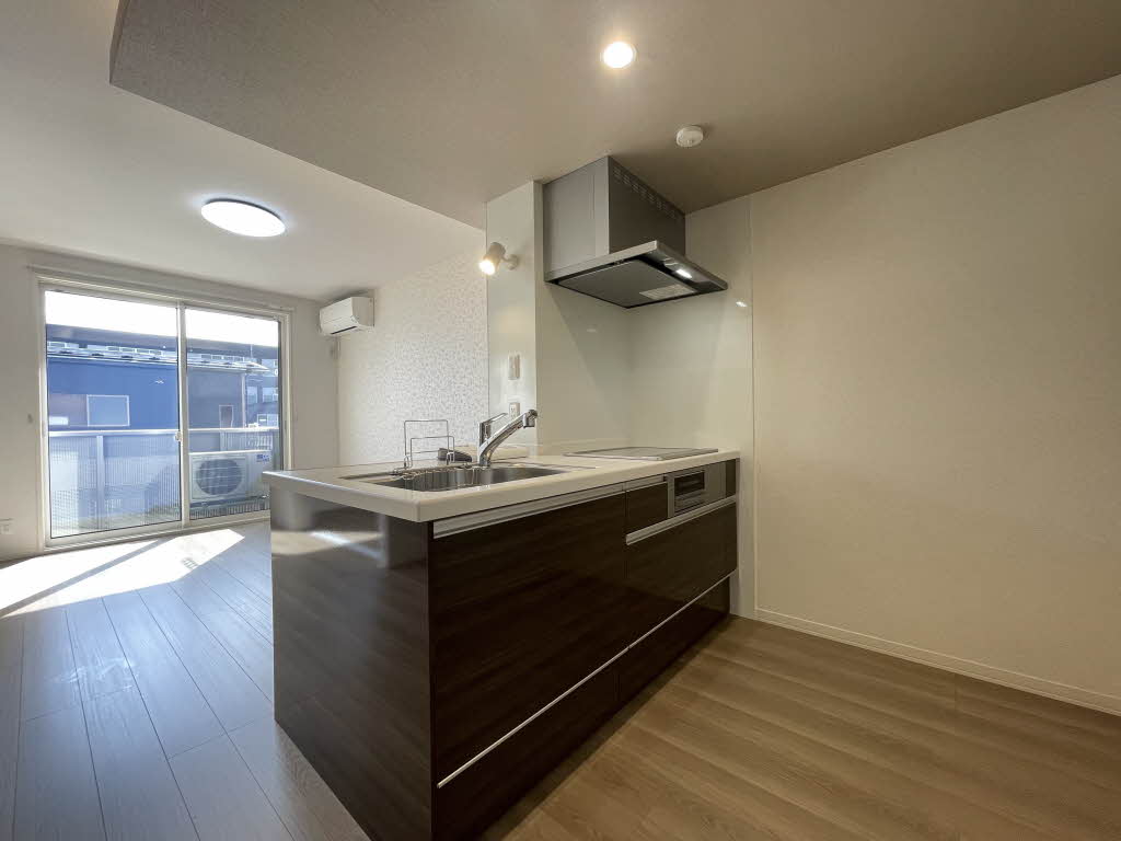 シャーメゾン旭南 203号-4