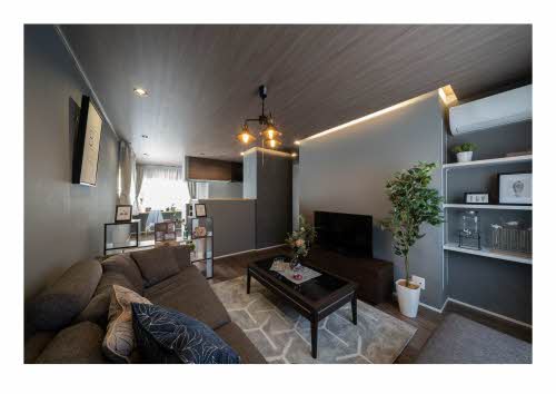 ドエル・フラッツ 205号-1