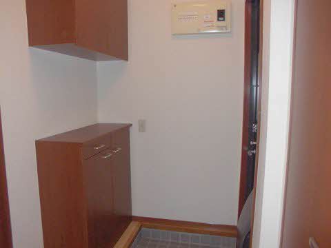 ドエル桜公園 102号-2