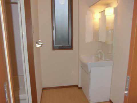 ドエル桜公園 102号-12