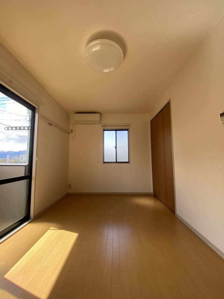 ハイフィールド 201号-2