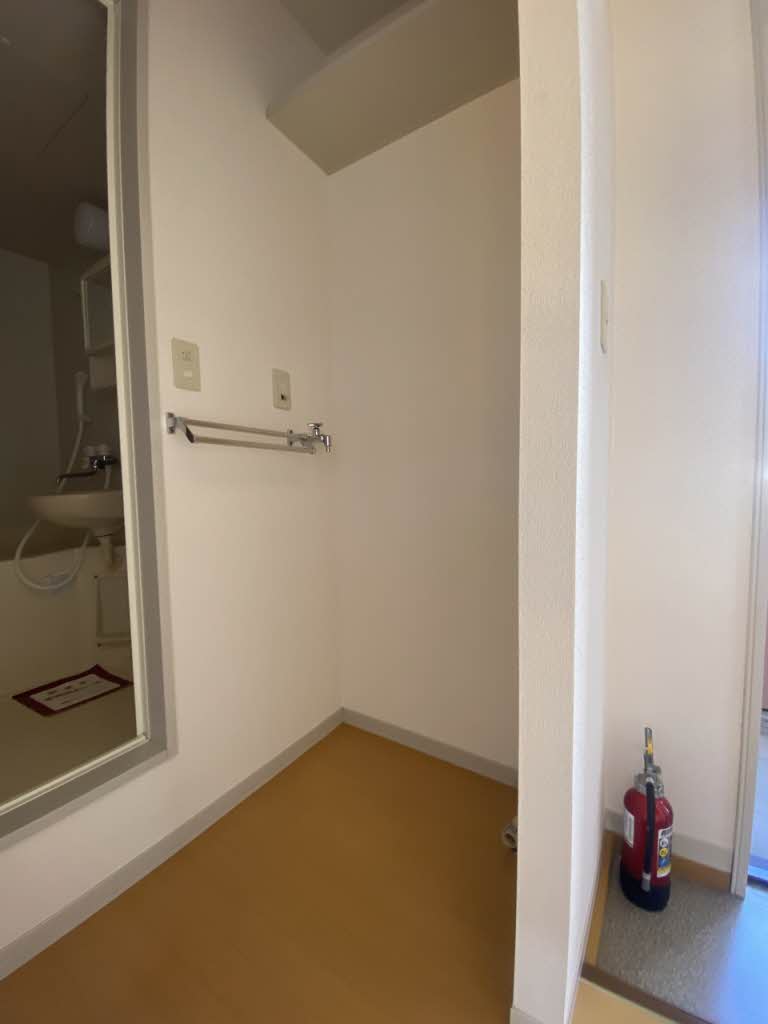 ハイフィールド 201号-8