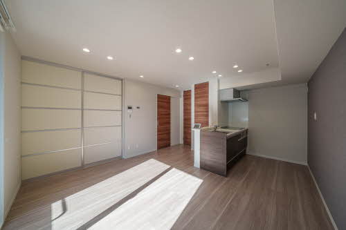 アンビシア赤木 202号-3