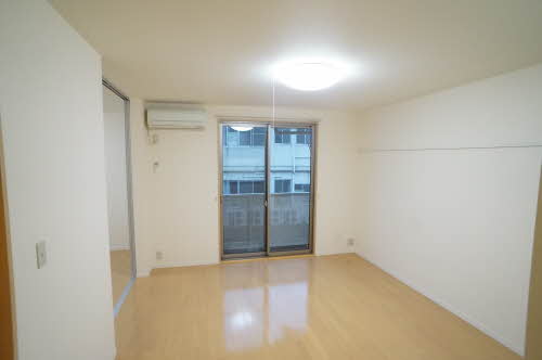 メゾン モンタールト B B202号-5