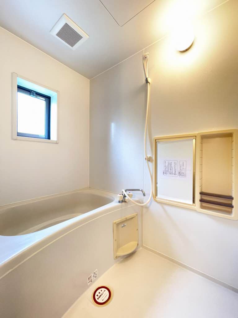 ディアコートエムズⅢ 101号-8