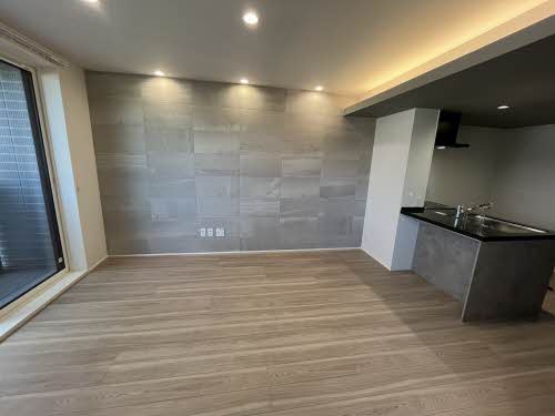 ザ　ファースト　レジデンス 301号-4