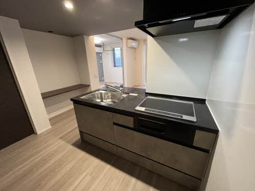 ザ　ファースト　レジデンス 301号-6