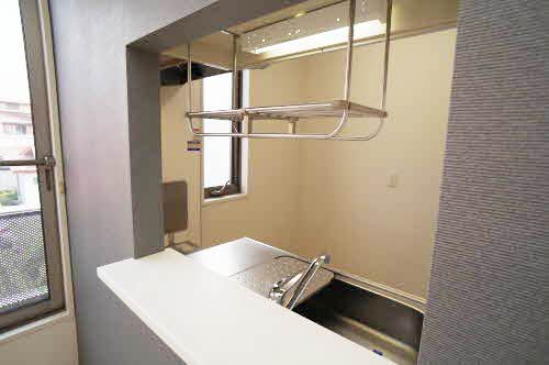 シャーメゾン中野 203号-3