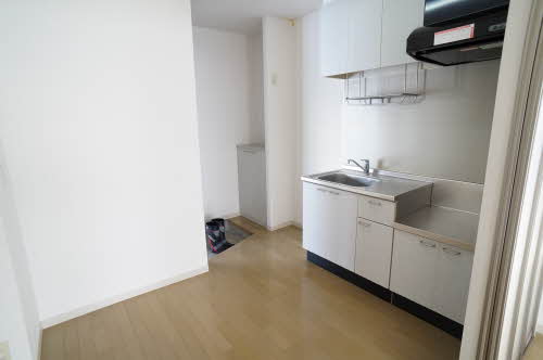 グランド・ブルーＡ 103号-4