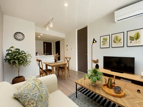 プレミアス松木町 303号-2