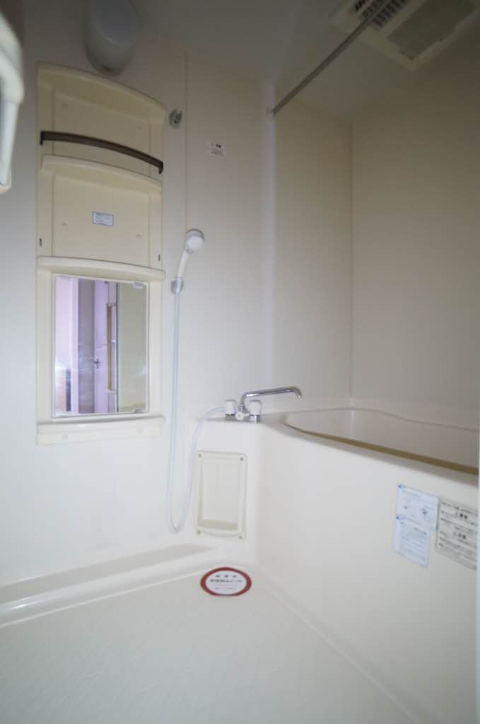 ヴィオラＳＩＮ　Ａ 102号-6