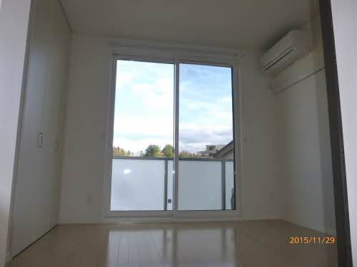 シャーメゾン桜通り二高前 101号-2