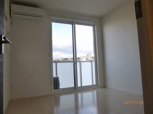 シャーメゾン桜通り二高前 202号-2