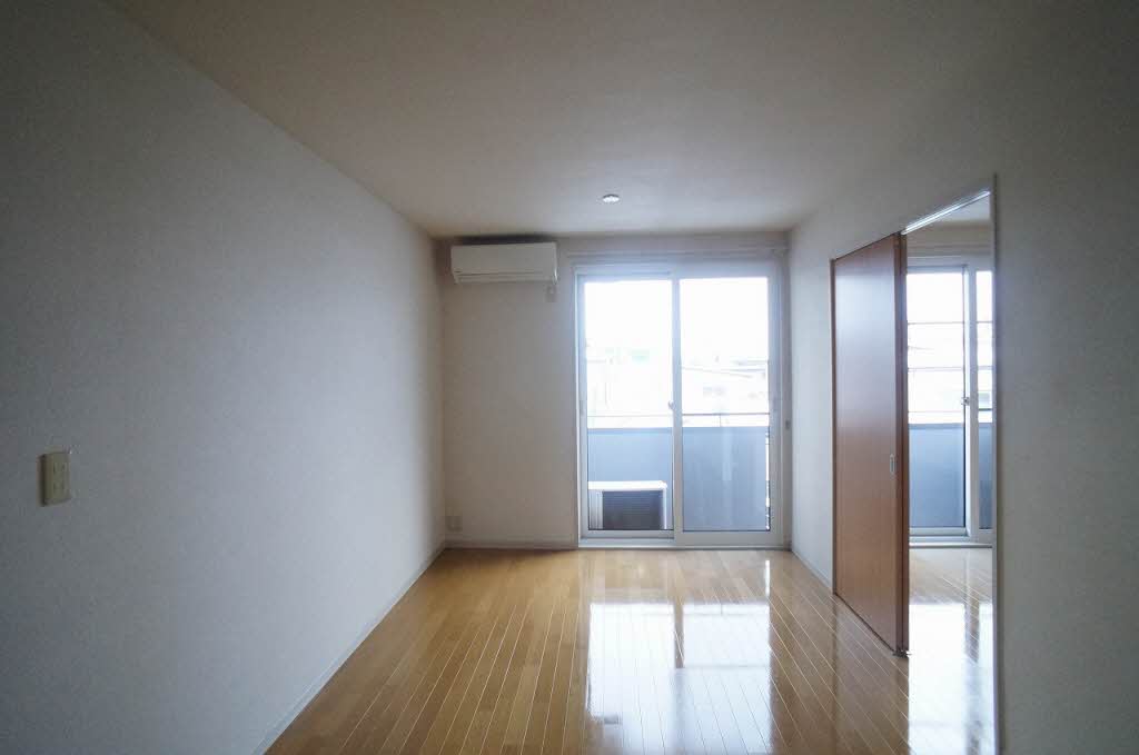 シャーメゾン北天昌寺　Ａ 201号-3