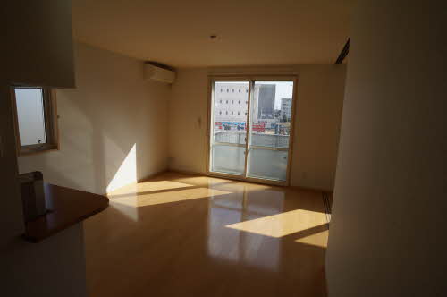 ファミールかんのⅢ 201号-4