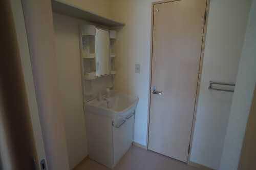 ファミールかんのⅢ 201号-11