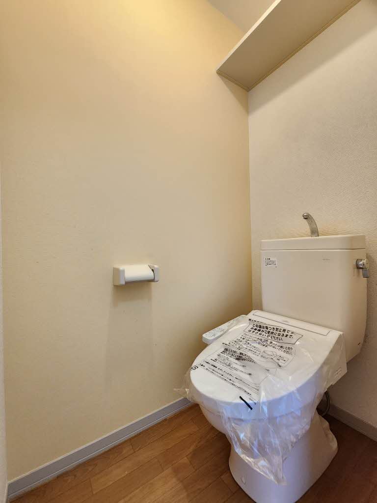 ラークヒルズ C 203号-5