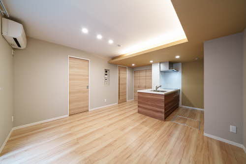 ＷＡＫＵＲＡＳ堰場 102号-3