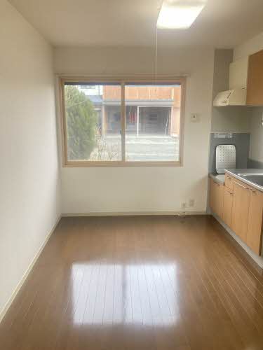 グランドメゾン C101号-3