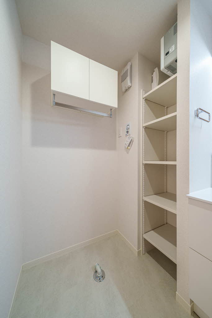 シャーメゾンＬａＬａ 203号-9