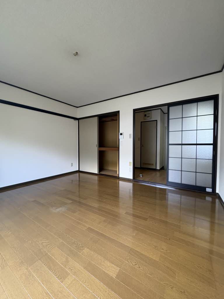 クレストコート 105号-3