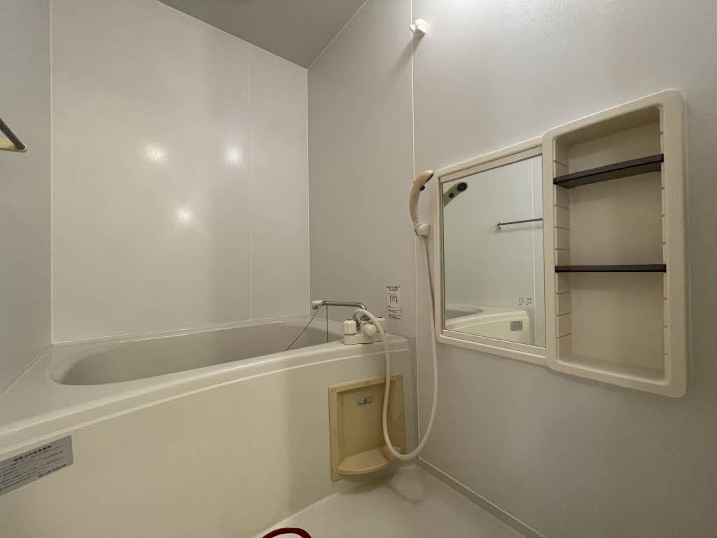 メゾンド・ウィッシュ B 201号-6