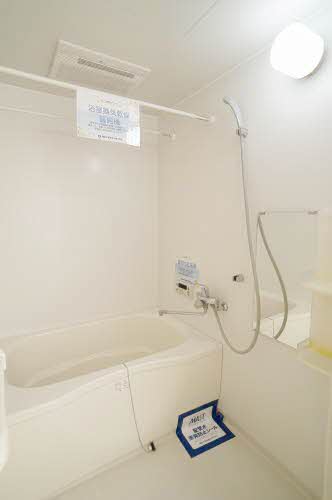 シャーメゾンカルテット 102号-6