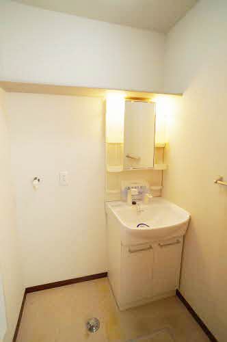 シャーメゾンカルテット 102号-7