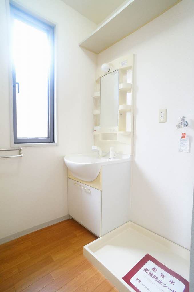 トワ　ヴェールＢ 201号-8