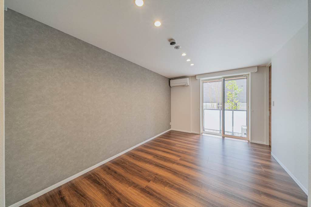 Ｐｒｏｍｅｎａｄｅ上杉 103号-4