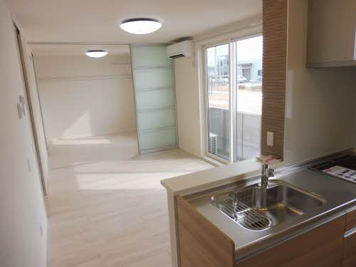 シャーメゾンロハス 102号-2