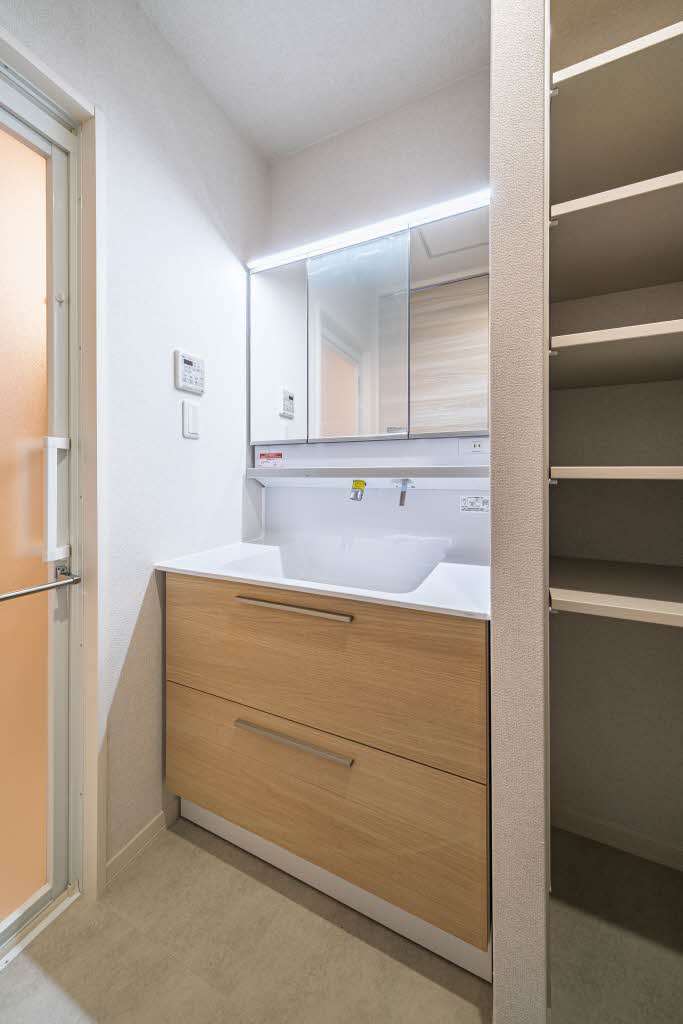 メゾンノワール柏木 202号-8