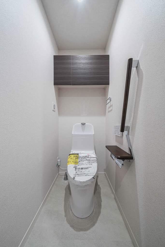 Ａｌｂｅｍａｒｌｅ上杉 201号-9