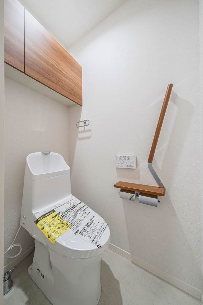 Ａｌｂｅｍａｒｌｅ上杉 202号-9