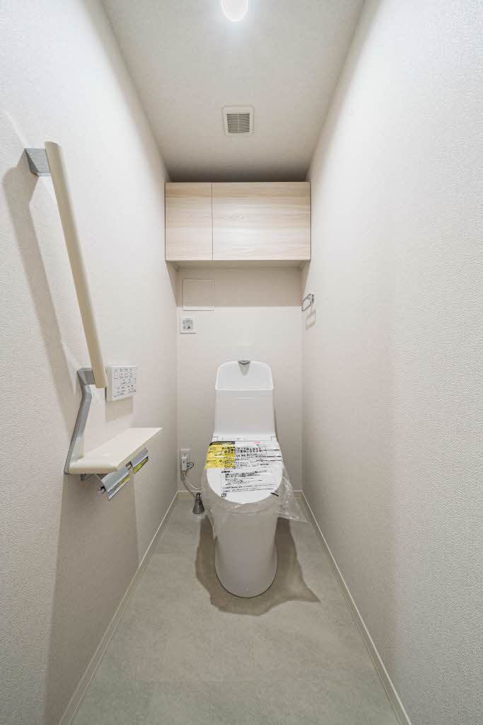 Ａｌｂｅｍａｒｌｅ上杉 303号-9