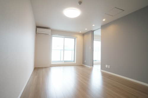 シャーメゾン成田町 301号-11