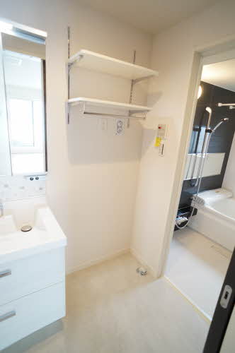 シャーメゾン成田町 303号-8