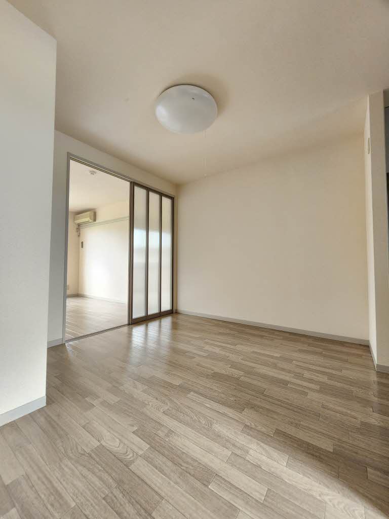 カーサ栄照 205号-7