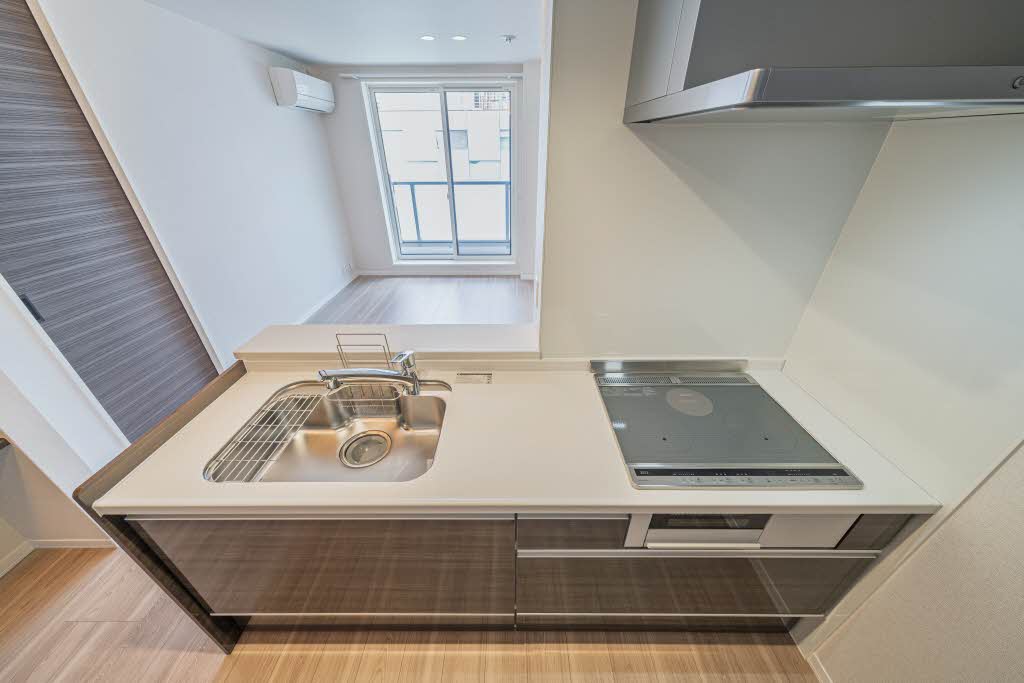 Ｃａｍｅｌｏｔ　Ｅａｓｔ 301号-8