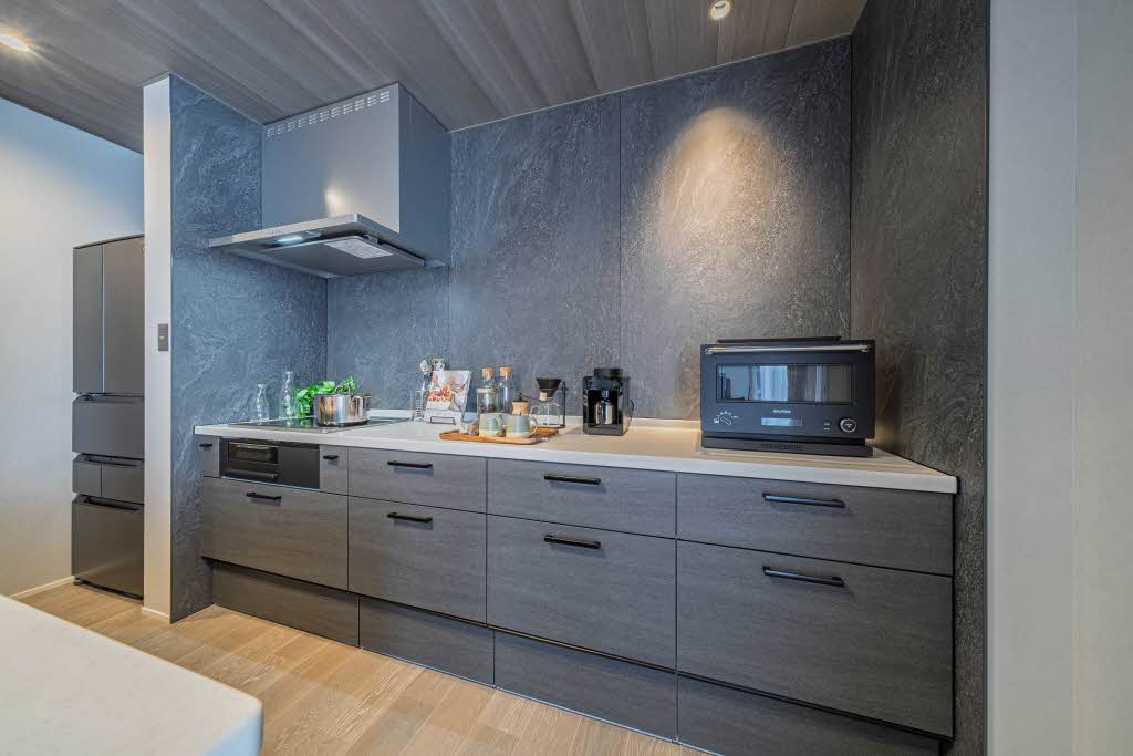 Ｃａｍｅｌｏｔ　Ｅａｓｔ 402号-8